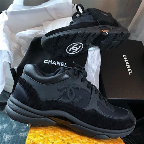 chanel runners triple black